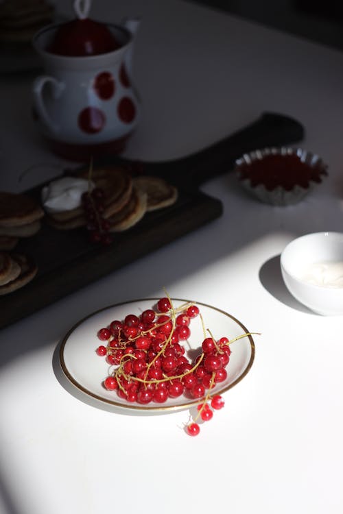Free Red Berries in a Plate Stock Photo