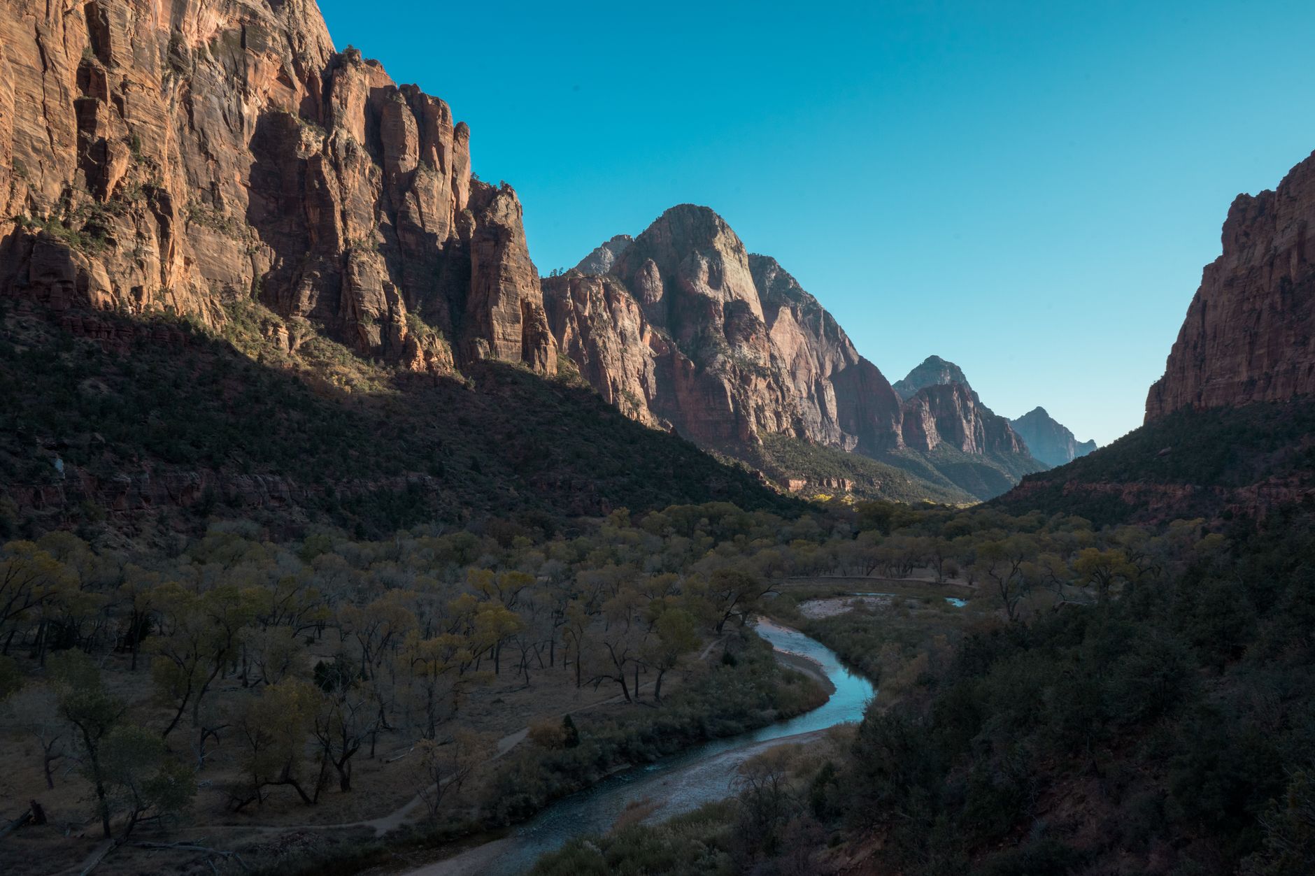 Popular sights in Virgin River Landmarks in Virgin River
