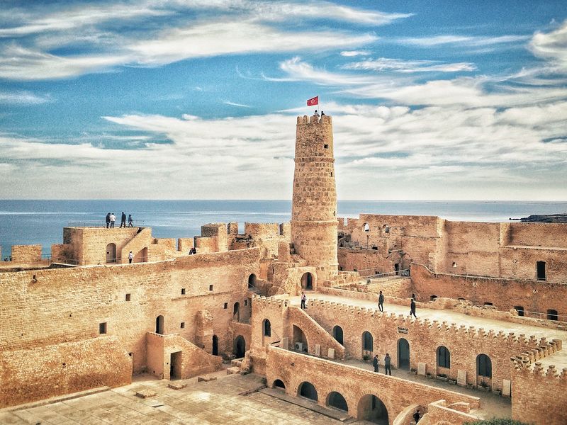 Tunisie : Boom des Investissements grâce au Tourisme en 2025