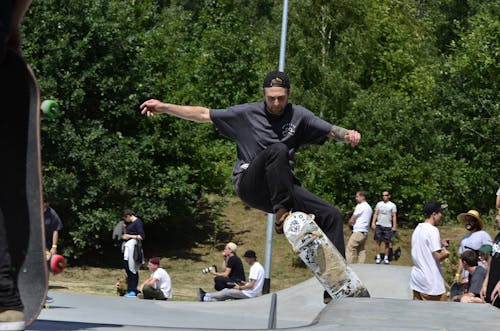 Free stock photo of konrad ciä å ki, skateboard, skateboarder