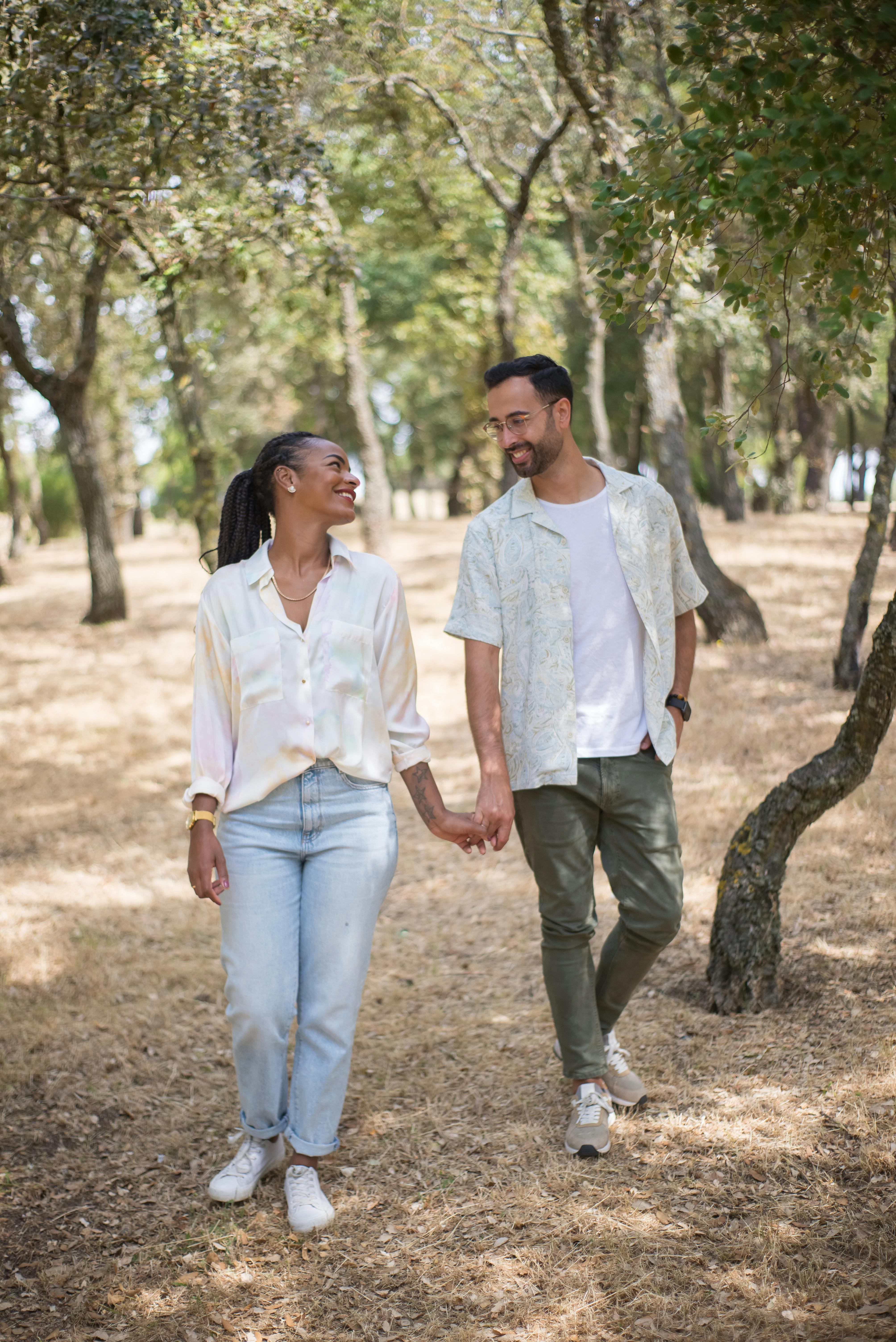 What to look for when dating a guy?