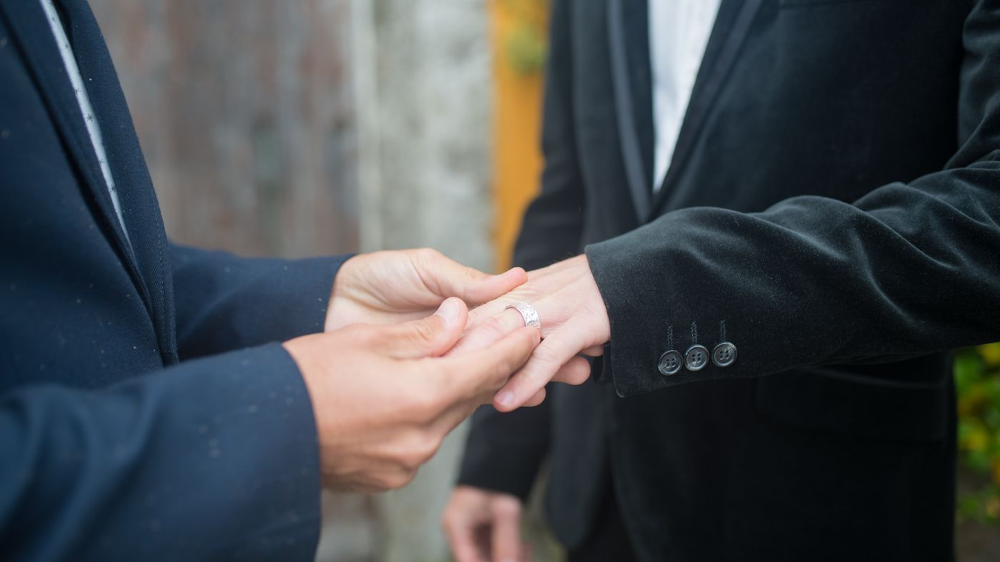 What a Las Vegas Wedding Actually Involves: A Realistic Guide