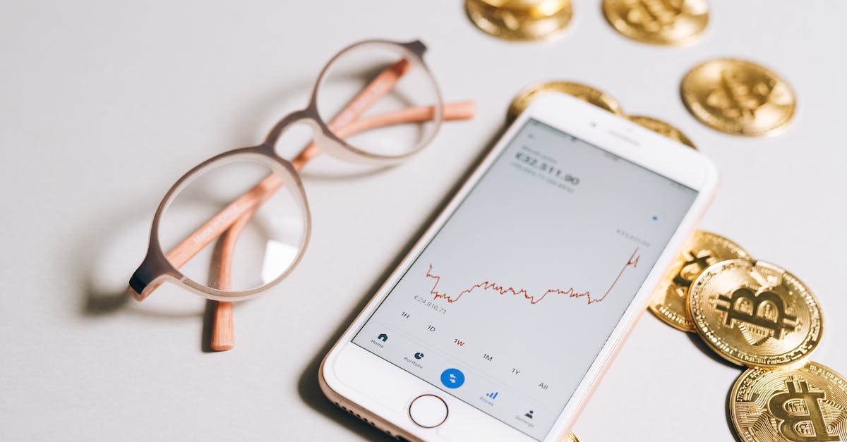 地緣政治風險推高金價逾1%,美股市場反應冷淡