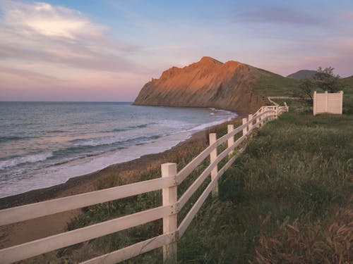 A Picturesque View of the Seaside