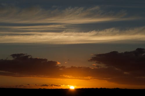 Immagine gratuita di Cielo scuro, drammatico, esterno