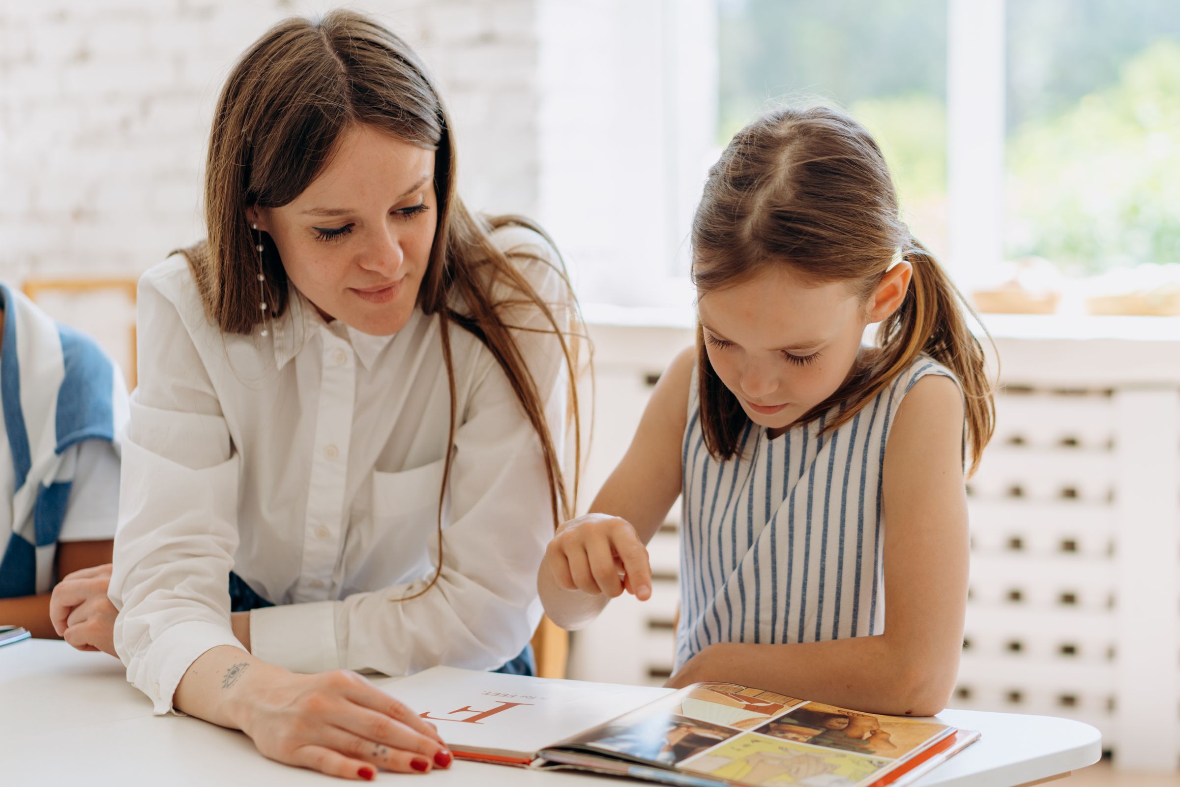 Massachusetts bill would add early reading checks for students