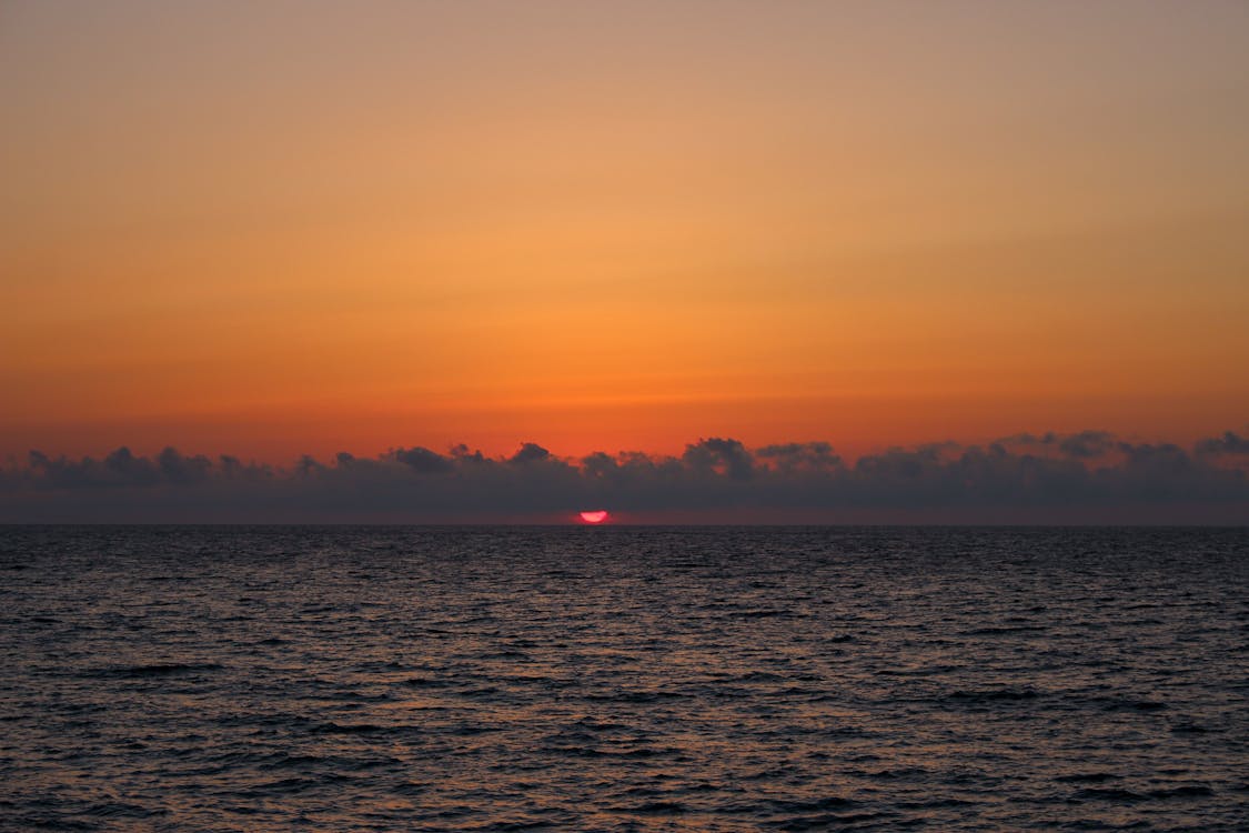 Immagine gratuita di acqua, alba, crepuscolo