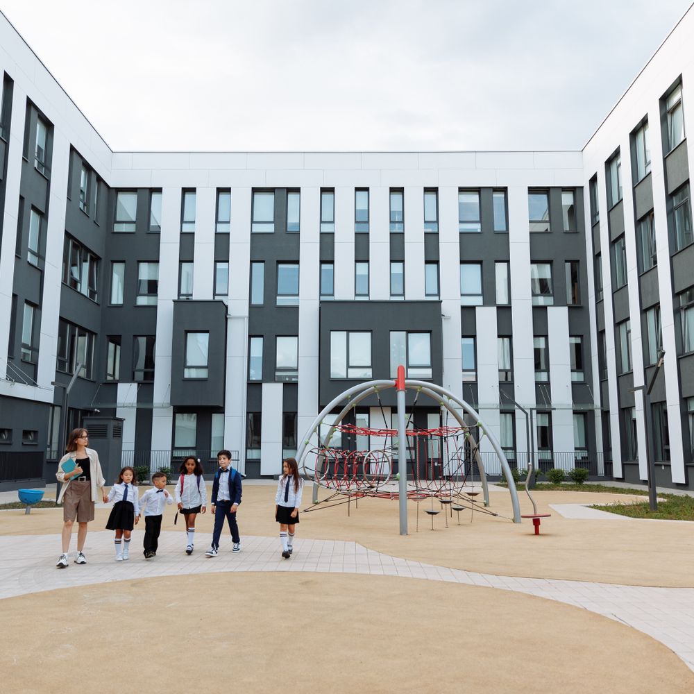 Rayners Lane — student move with boxes and a van