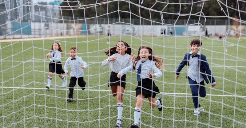 Pourquoi y a-t-il 3 zones de vacances scolaires ?
