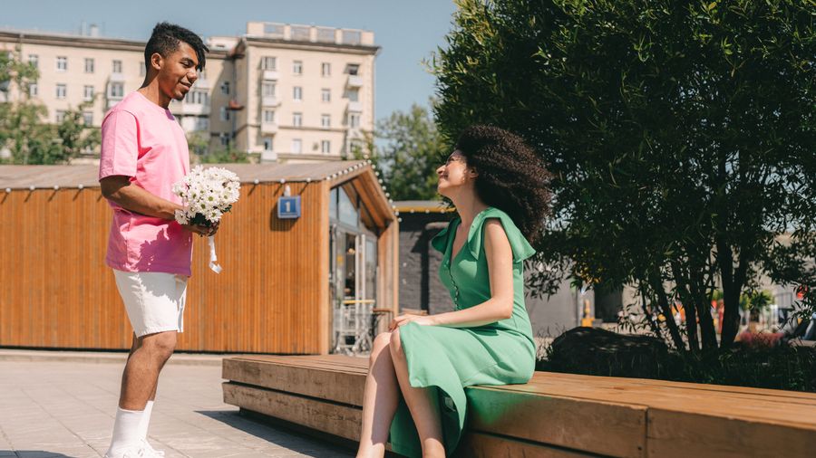 Online Dating Safety Tips: How to Date Smart and Stay Safe