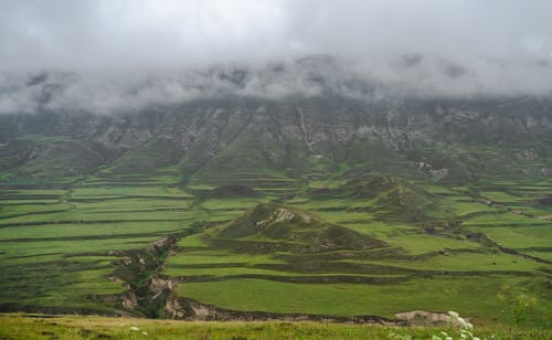 Kostenloses Stock Foto zu acker, bauernhof, berg