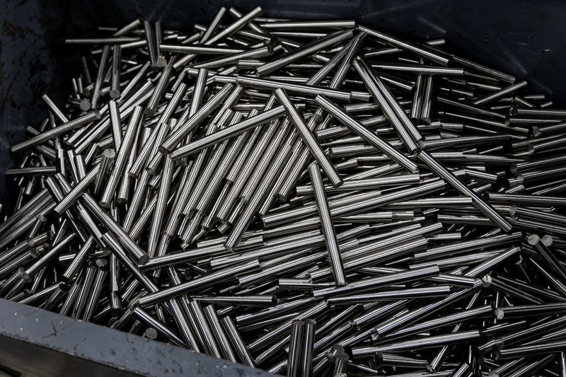 Carbide rods and blanks