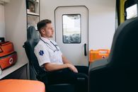 Free stock photo of aid, airplane, ambulance
