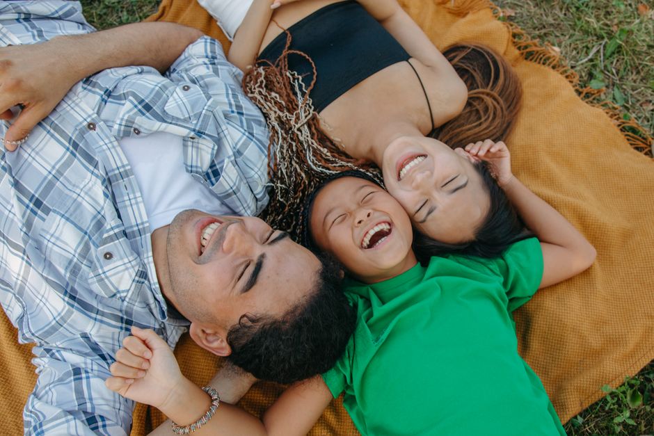happy family smiling in Scottsdale Arizona happy family smiling in Scottsdale Arizona