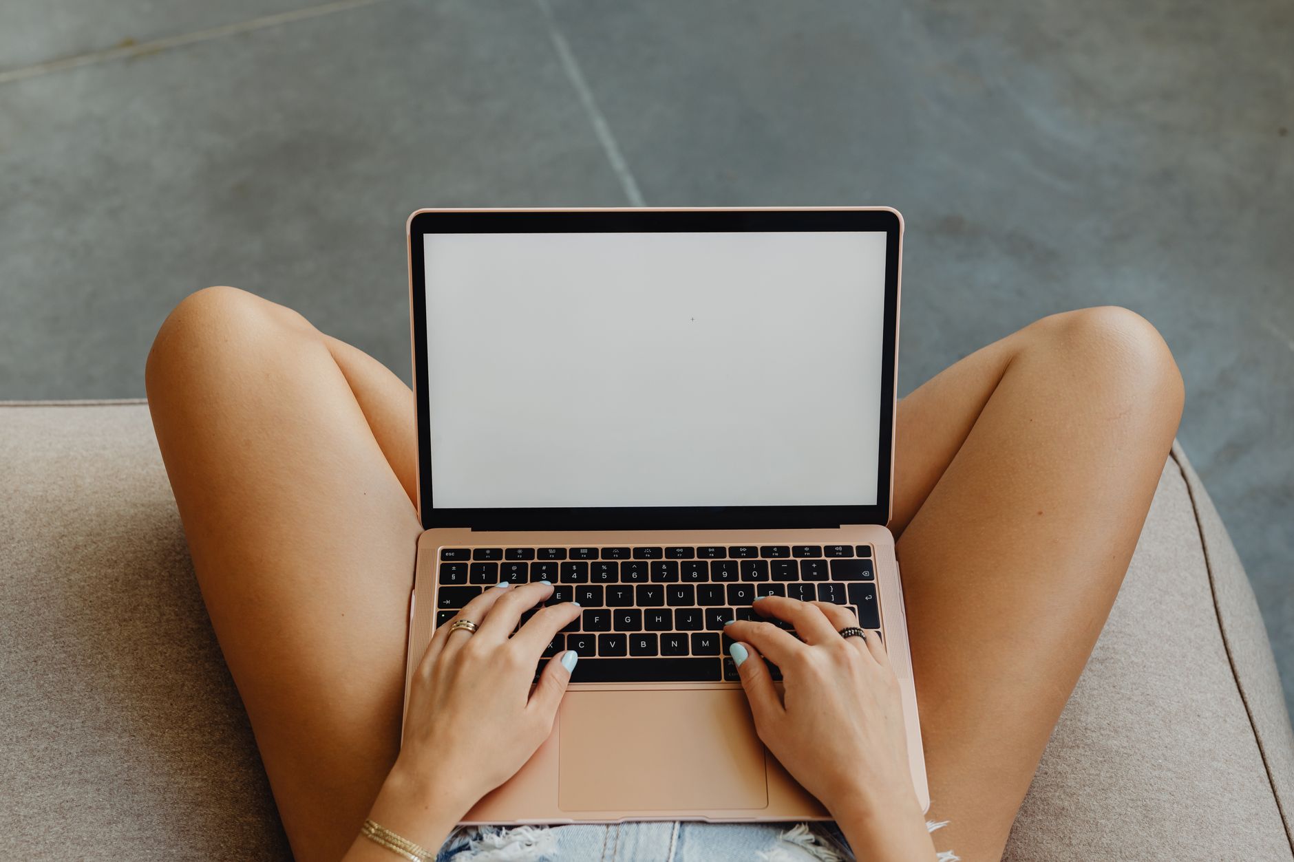 Laptop Heat and Your Skin: Understanding Toasted Skin Syndrome