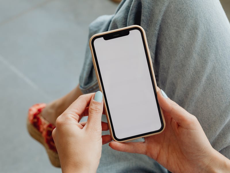 iPhone : un écran d'iPad Pro bientôt intégré ? (OLED Tandem)