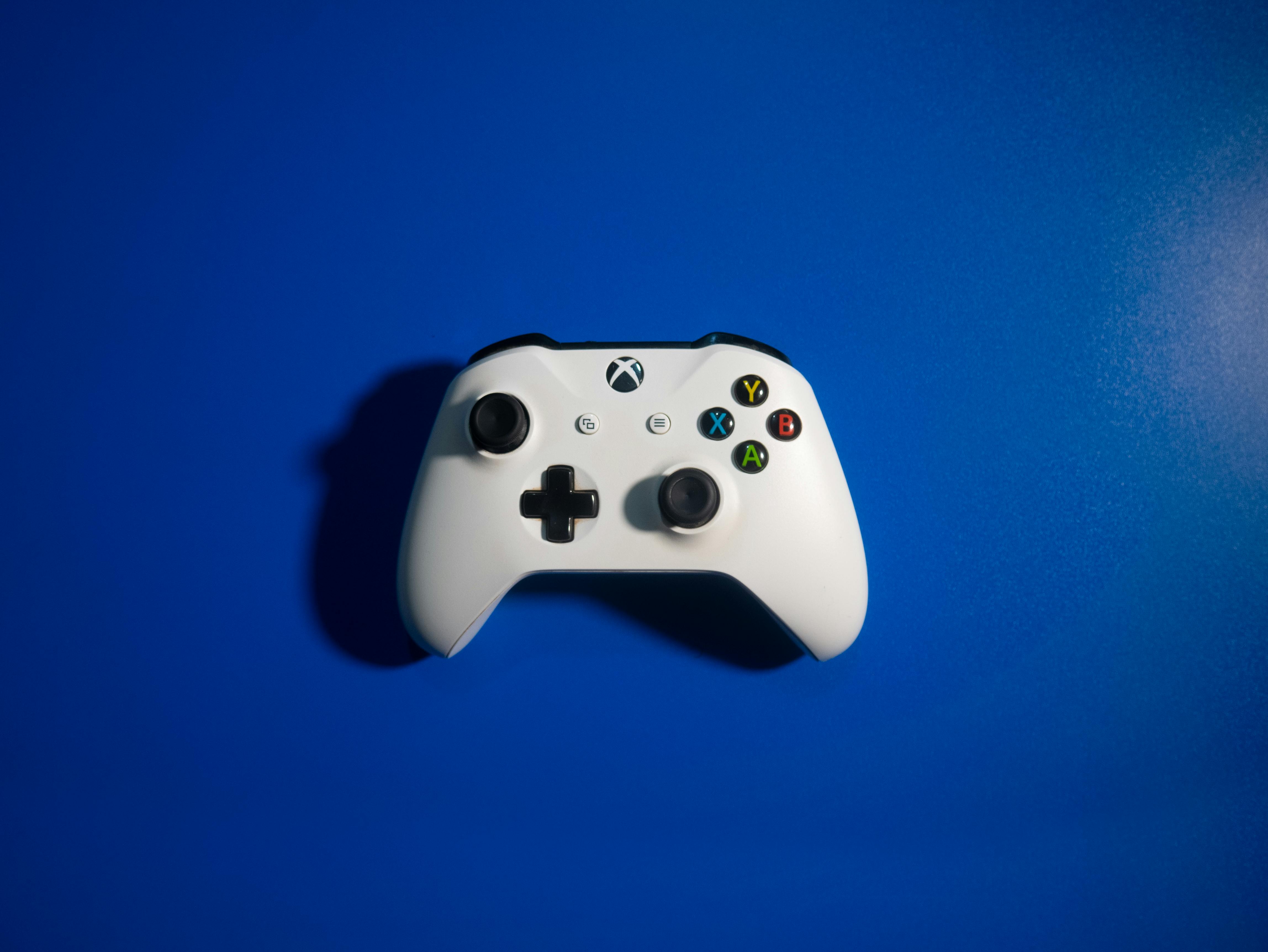 Roblox Game On Screen Xbox Controller Stock Photo 1938572305