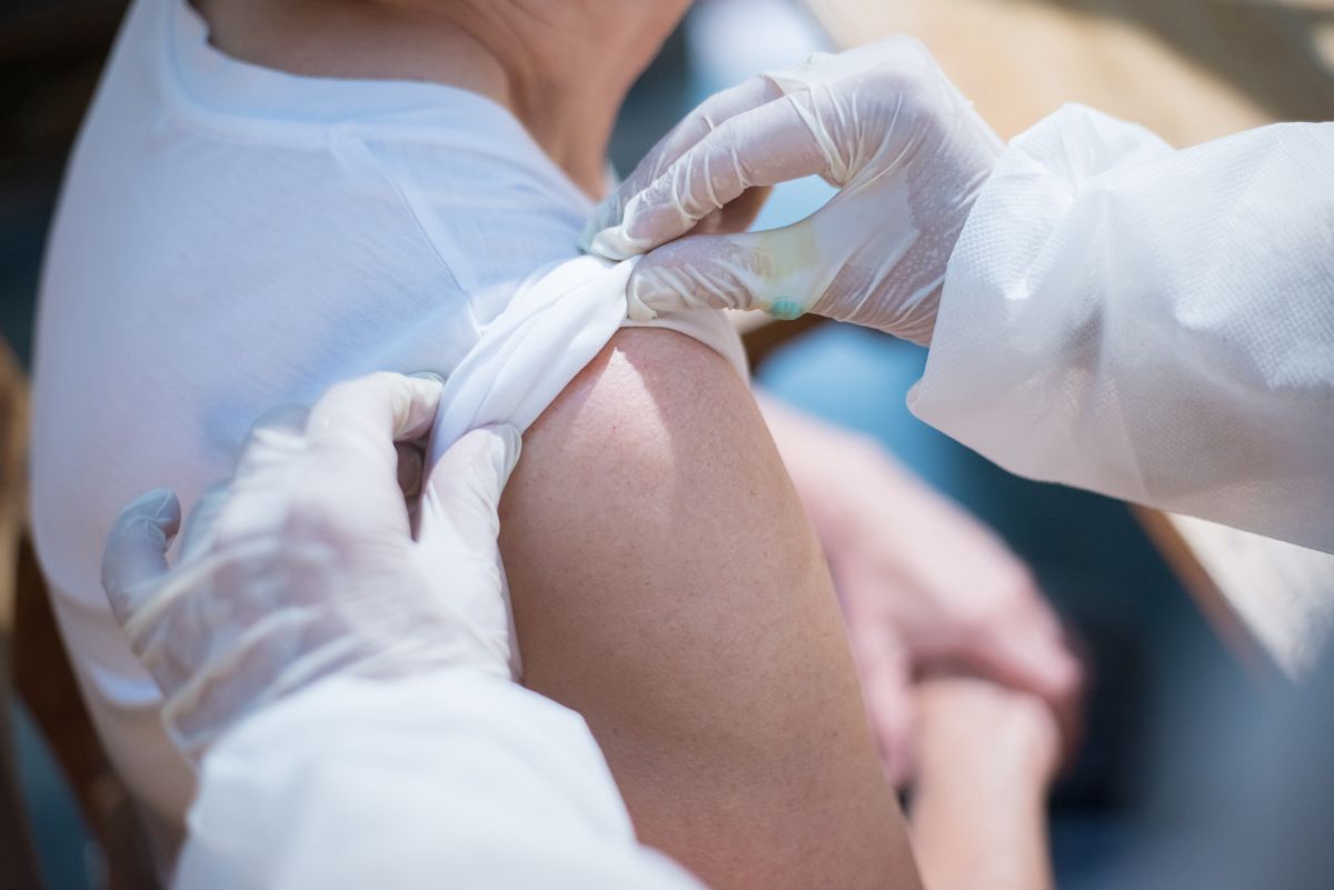 Adult patient receiving a recommended preventive vaccination