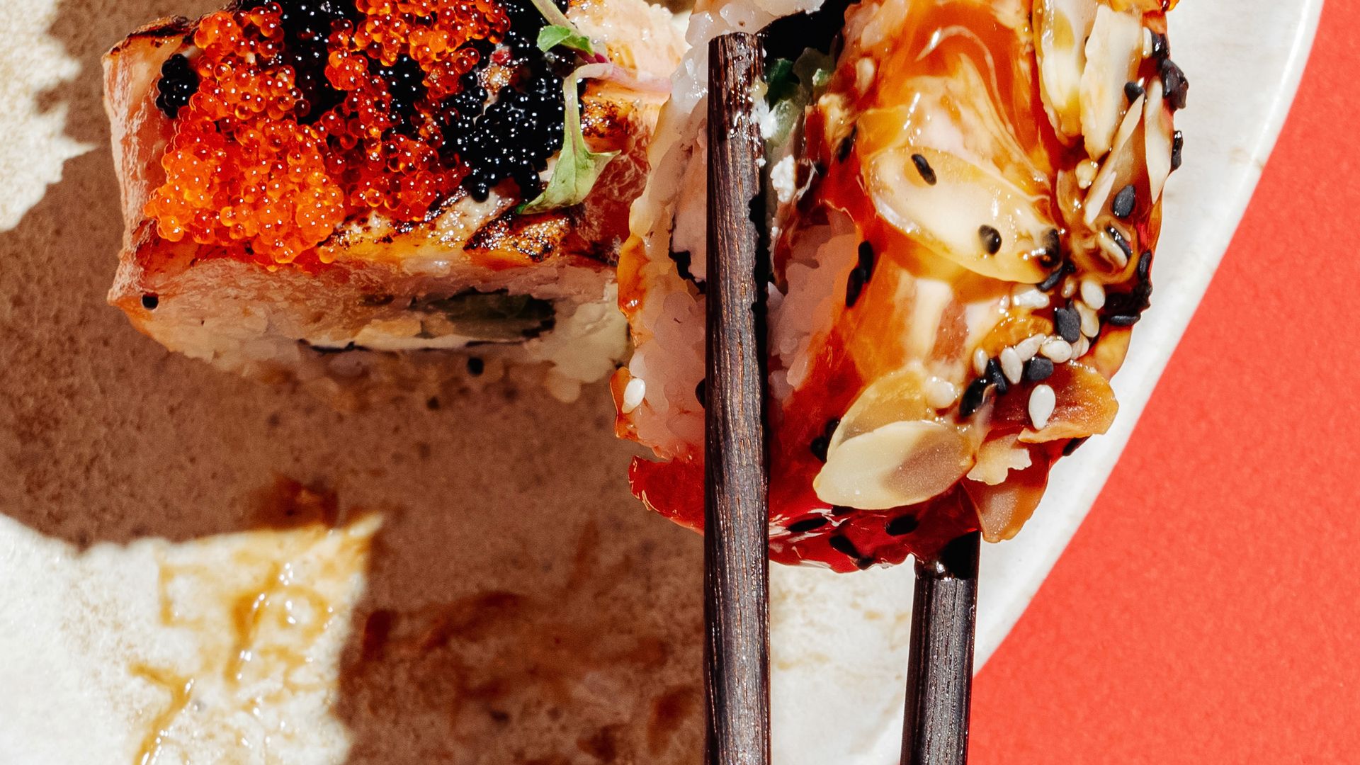 Wisata kuliner Jepang dengan sushi roll yang cocok untuk traveler pertama kali