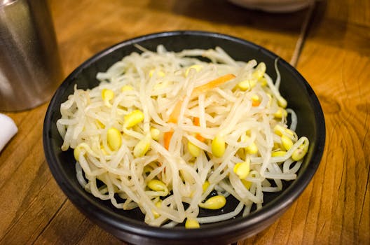 bean sprouts image 3