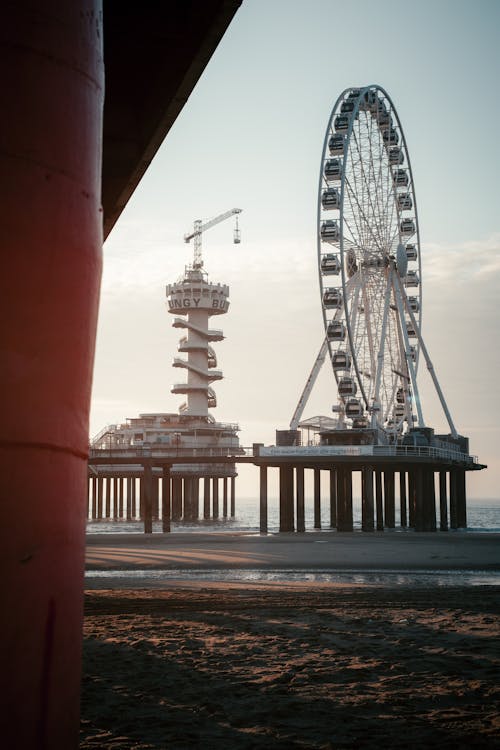 Foto stok gratis de pier, kincir ria, konstruksi