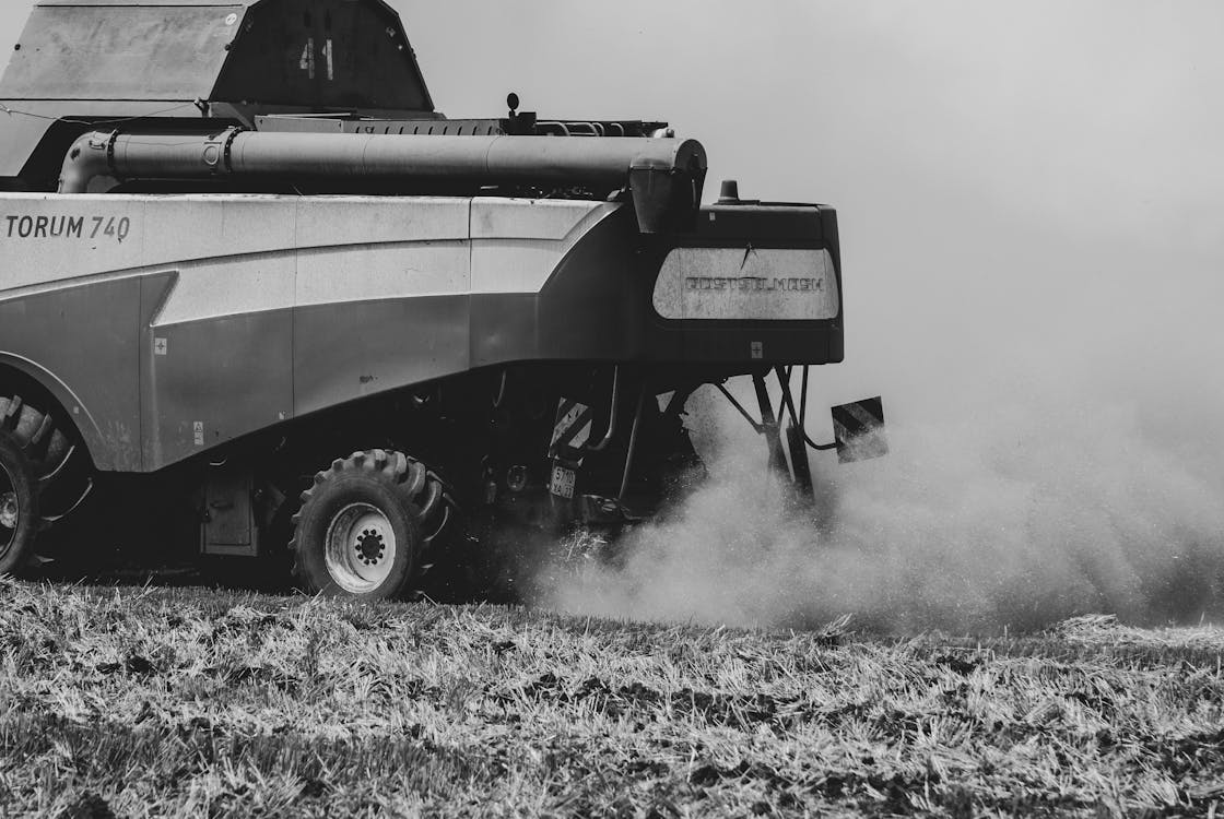 Купить запчасти на трактор