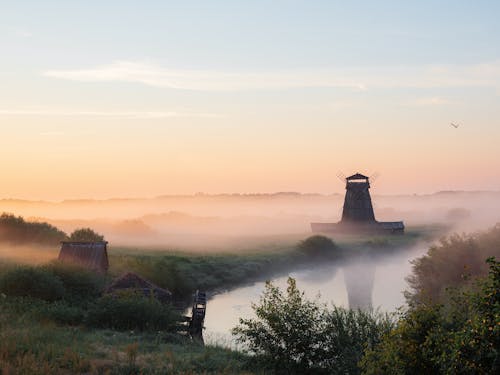бесплатная Бесплатное стоковое фото с ветряная мельница, восход, живописный Стоковое фото
