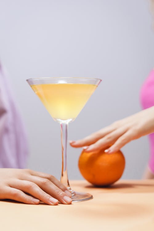 Kostnadsfri bild av cocktail, cocktailglas, dryck