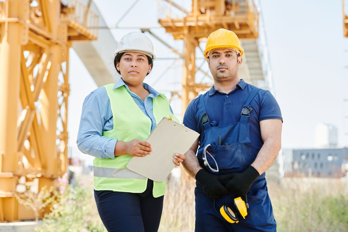 ¡A Trabajar! 👷‍♀️💼 Guía Definitiva de Profesiones y Oficios en Español