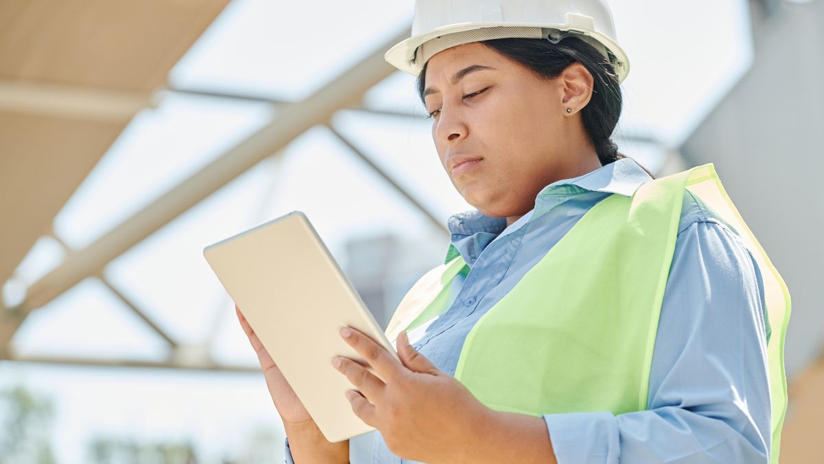 Field Service App Development in practice