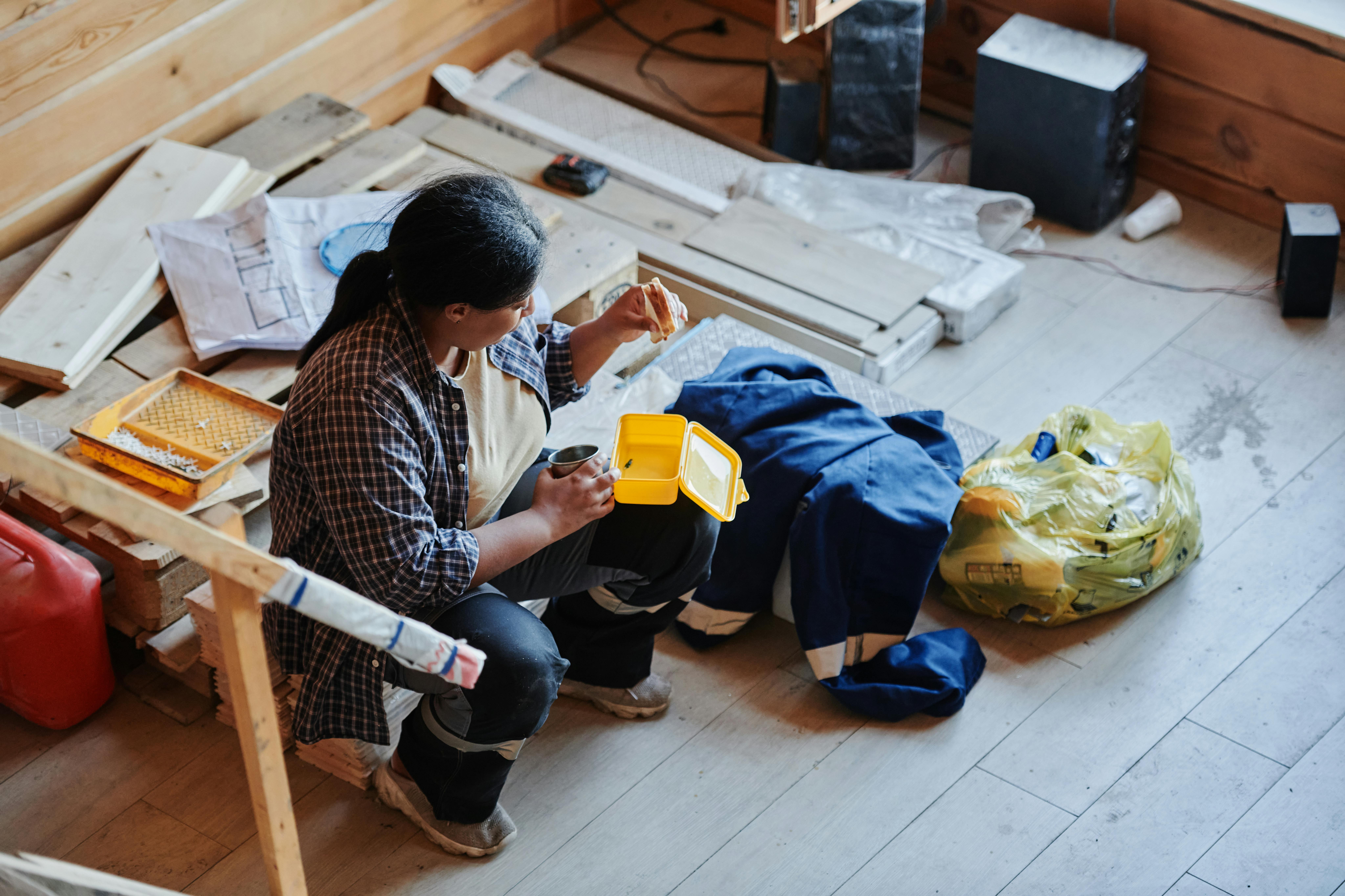 ‘Prepare for fewer repairs.’ Property owners say rent freeze will price out preventative maintenance - News12 — Photo by Mika