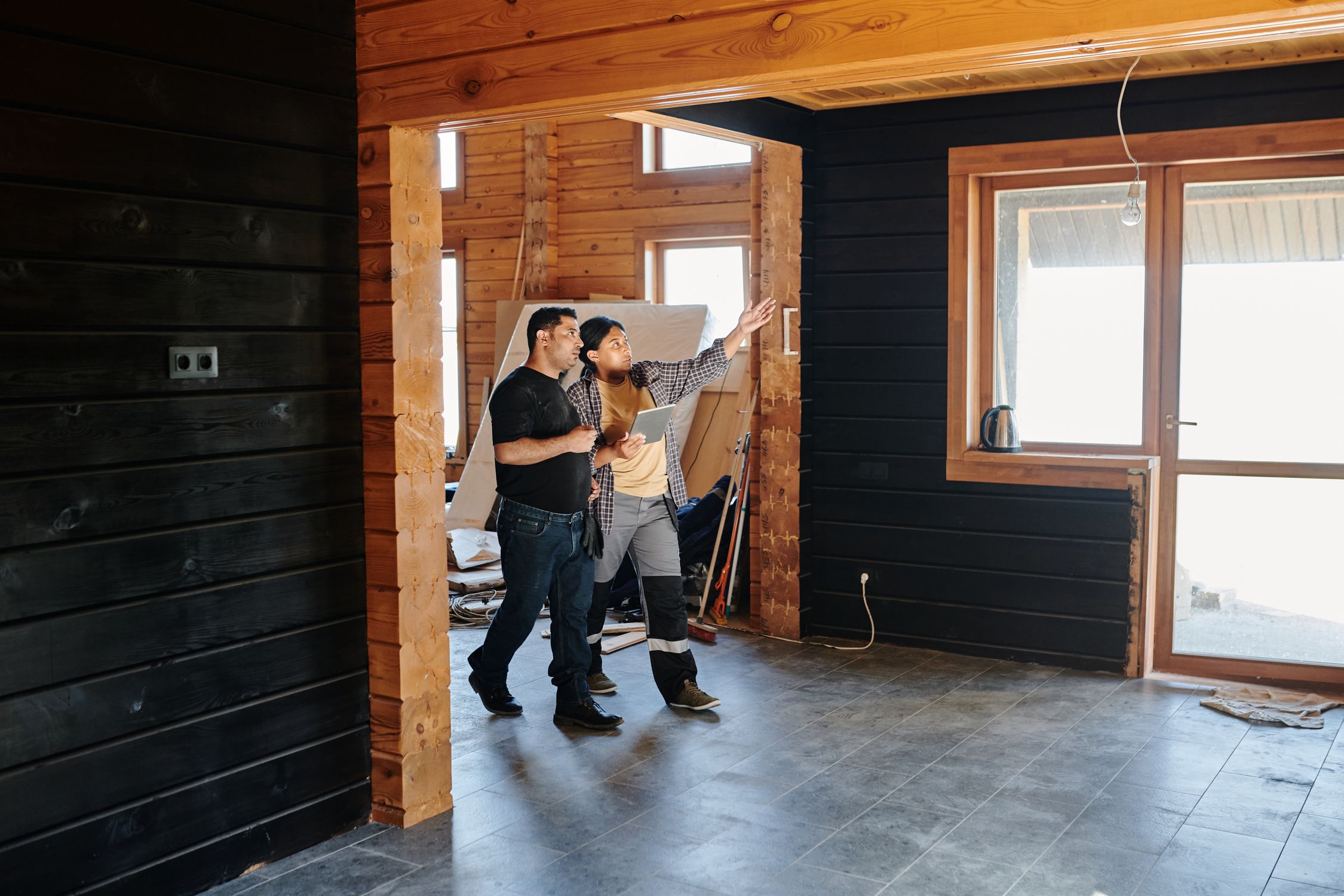5 Factors To Consider When Choosing A Building Contractor 5 Factors To Consider When Choosing A Building Contractor
