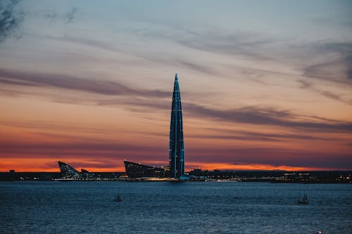 A High-Rise Building near the Sea