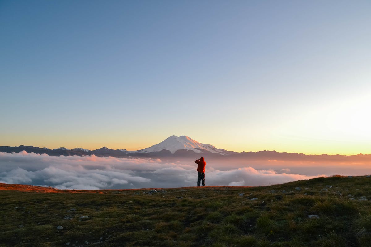 Creamy cottage cheese bowl topped with fresh fruit and nuts