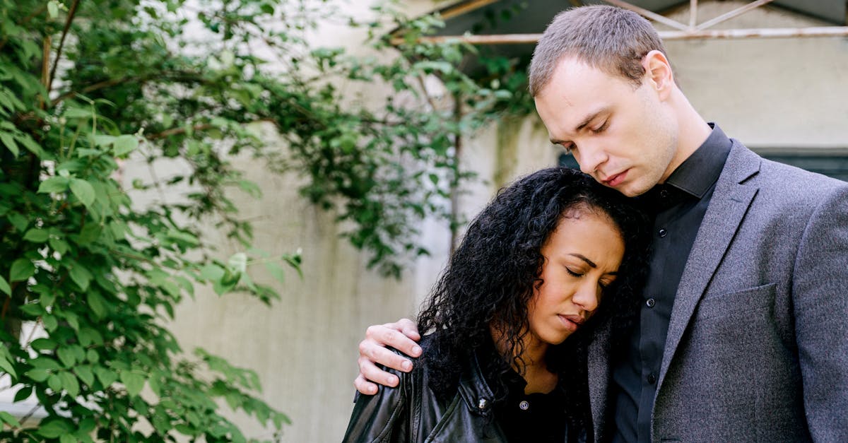 What is interracial relationships mean