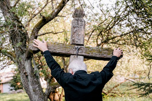 十字架, 哀思, 墓園 的 免費圖庫相片
