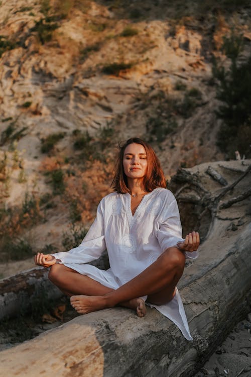 Discover 5 Empowering Meditation Retreats: Awaken Your Potential | KOL Nation