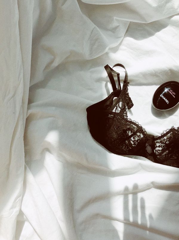black lace bra