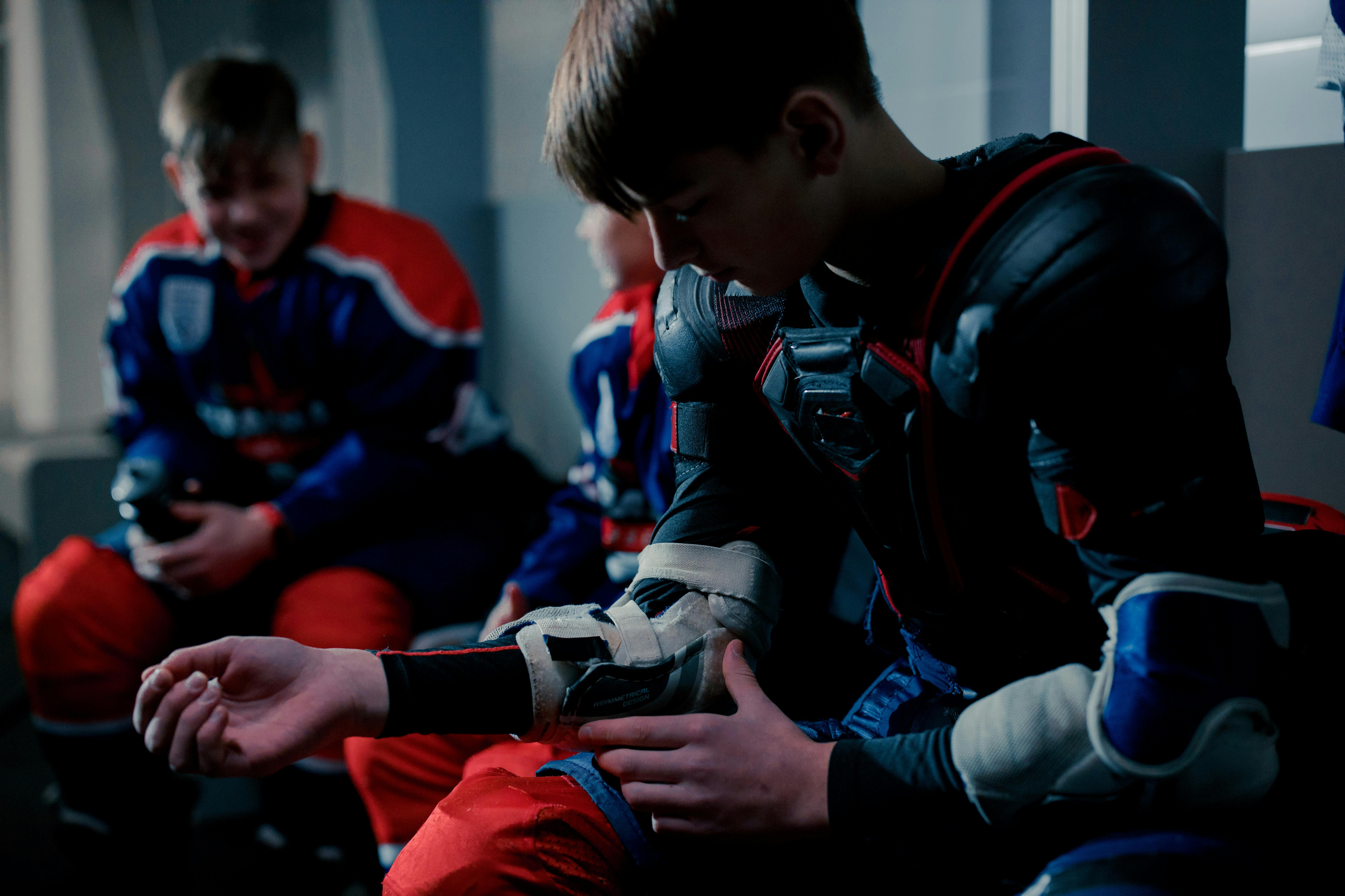 Monday Insider: Can youth sports be 'fixed?' It is a changing (and expensive) world — Photo by Ron Lach on Pexels