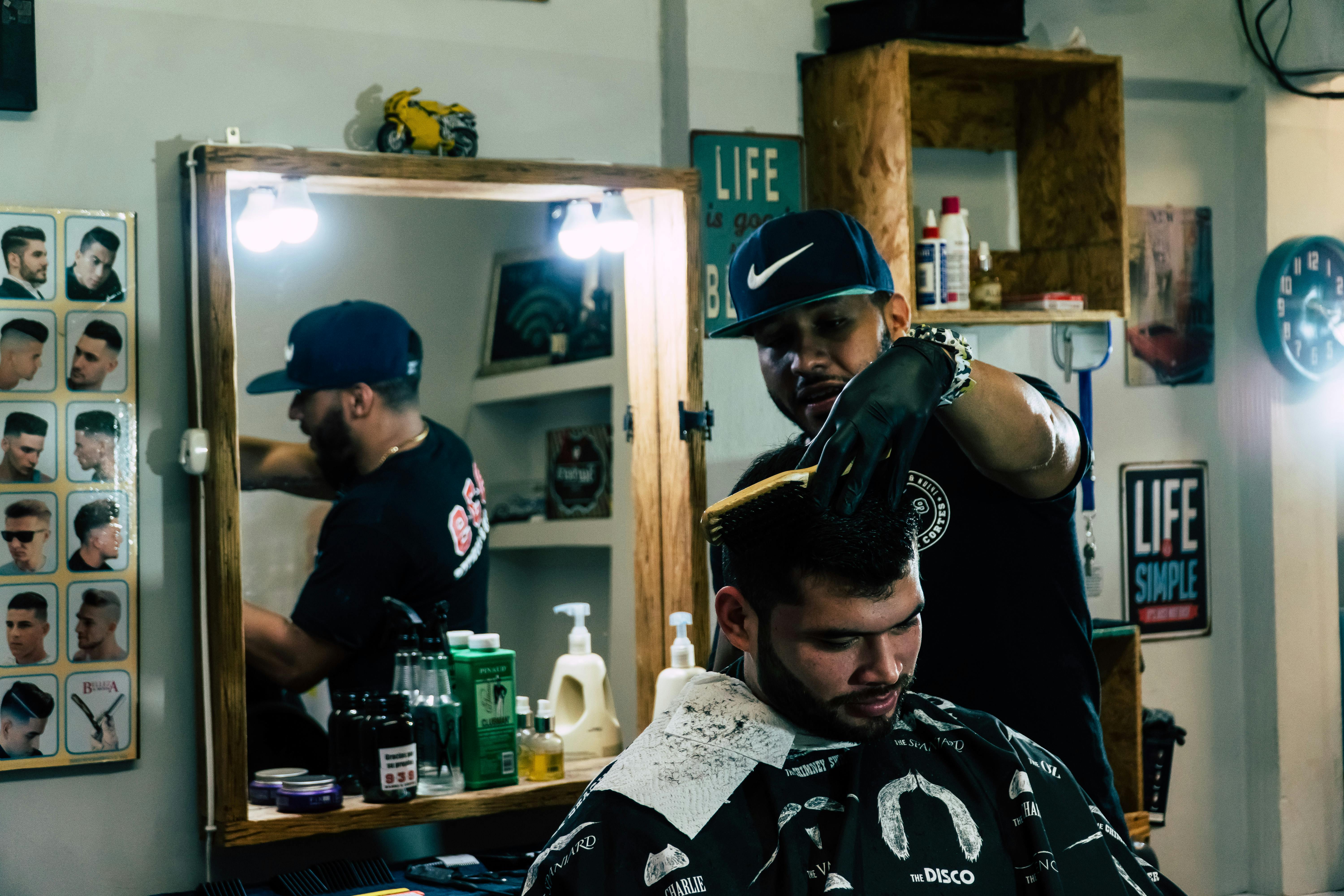 Professional Spiky Hair - Men's Grooming Excellence