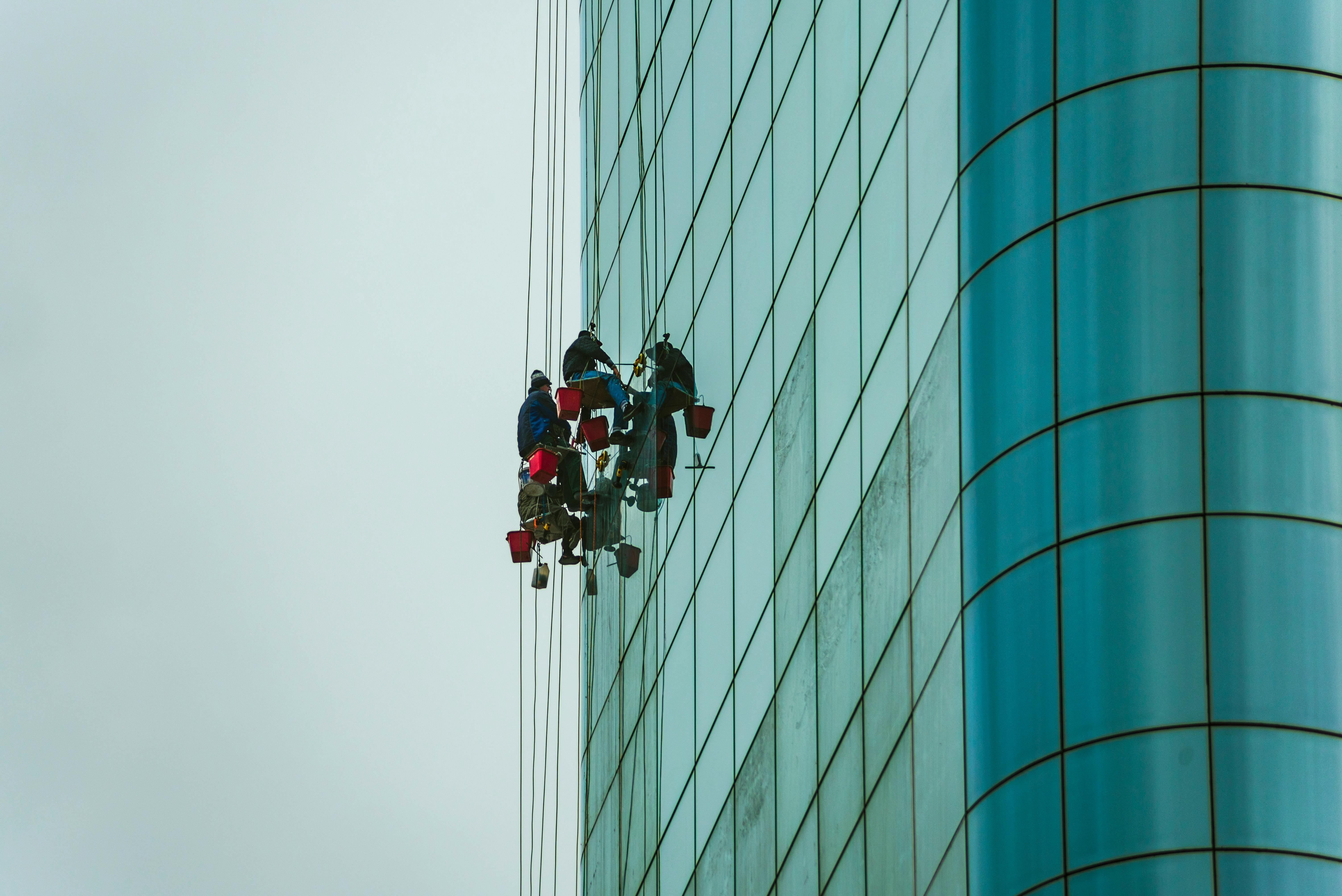 Window Cleaner Photos, Download The BEST Free Window Cleaner Stock Photos &  HD Images