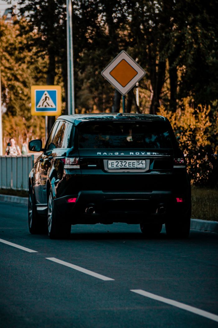 Range Rover on a city street