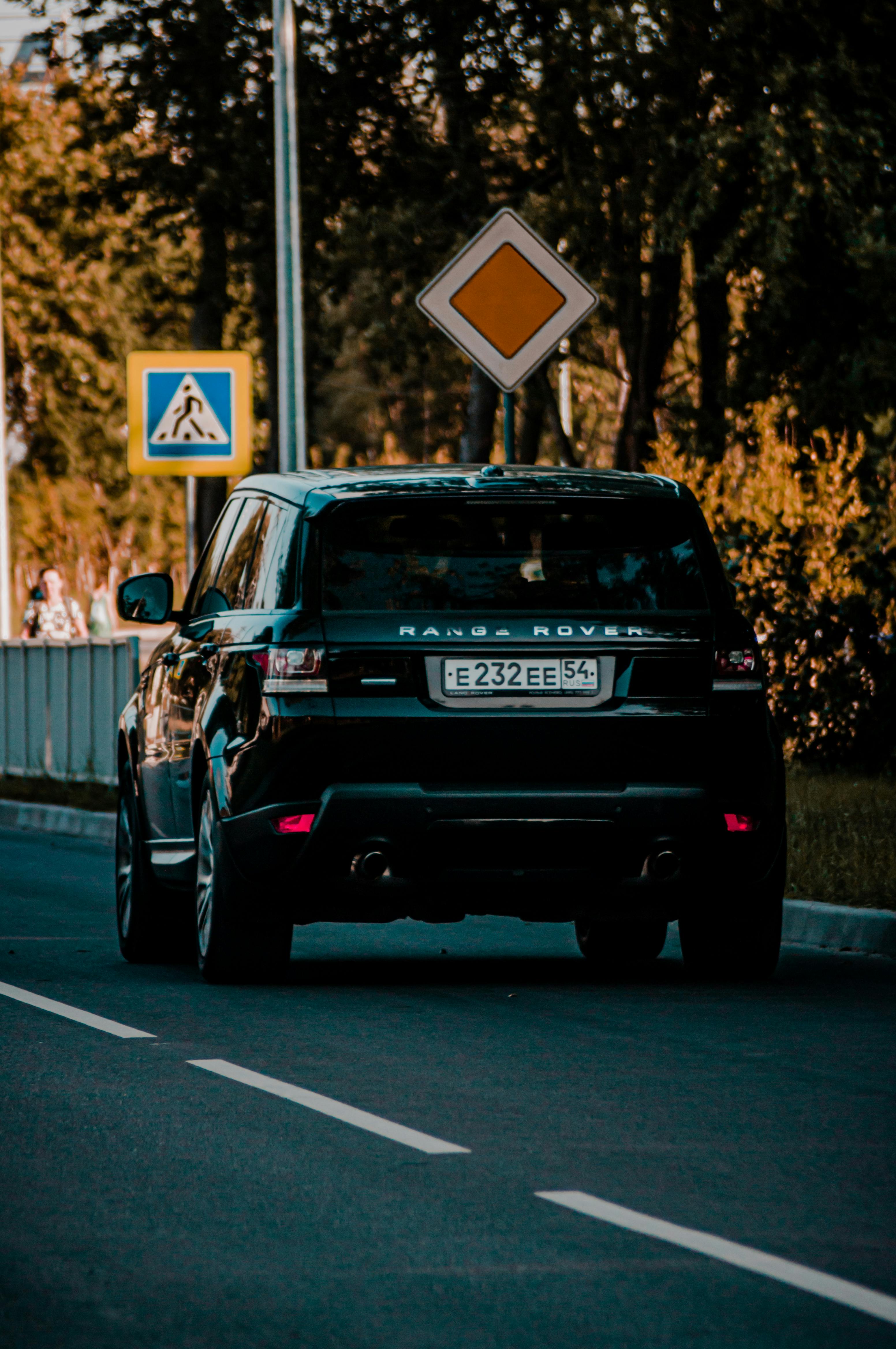 Range Rover Photos, Download The BEST Free Range Rover Stock Photos