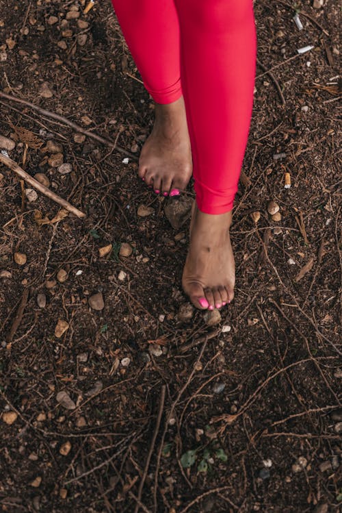 Free Close-Up Shot of a Person's Feet Stock Photo