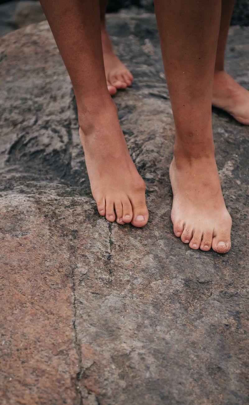 Barefoot Trail Running: Natural Foot Strength Protocol (2026)