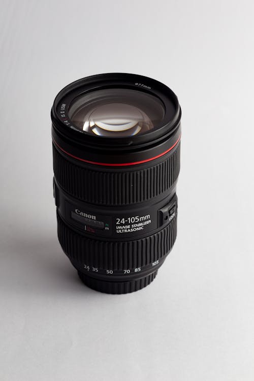 Free Close-Up Photo of Black Canon Dslr Camera Lens Stock Photo