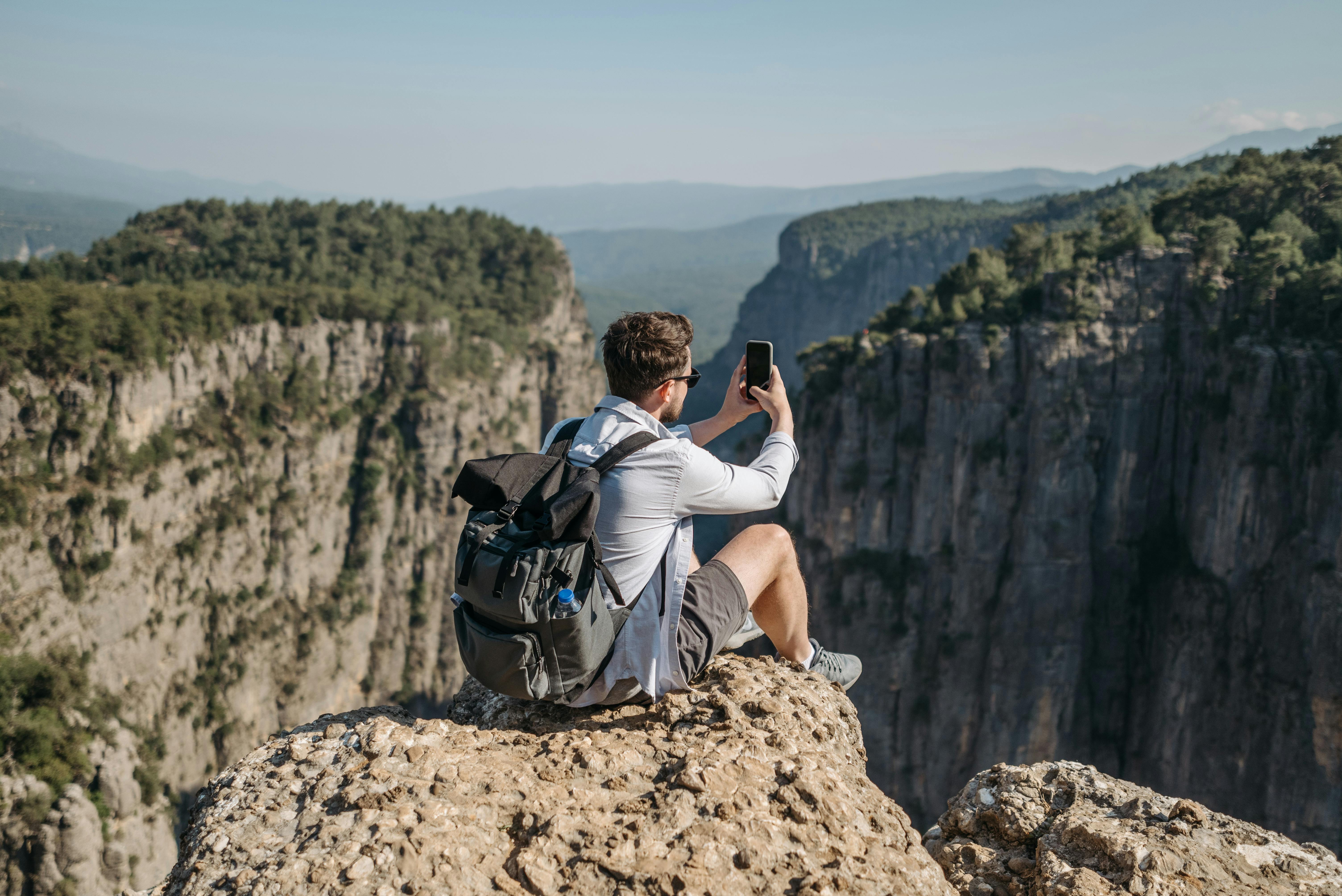 general travel quotes — Photo by Pavel Danilyuk on Pexels
