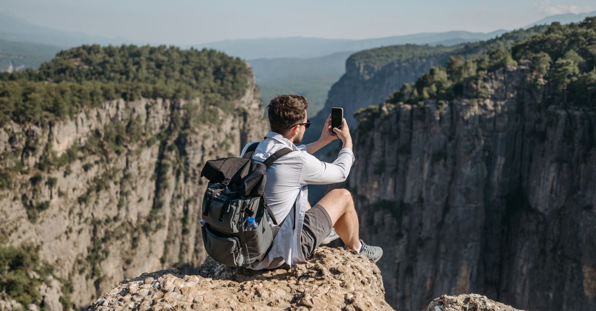 Comment voyager avec plusieurs eSIM sans se mélanger ?