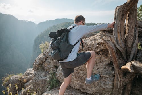 Gratis lagerfoto af backpack, bjerge, eventyr