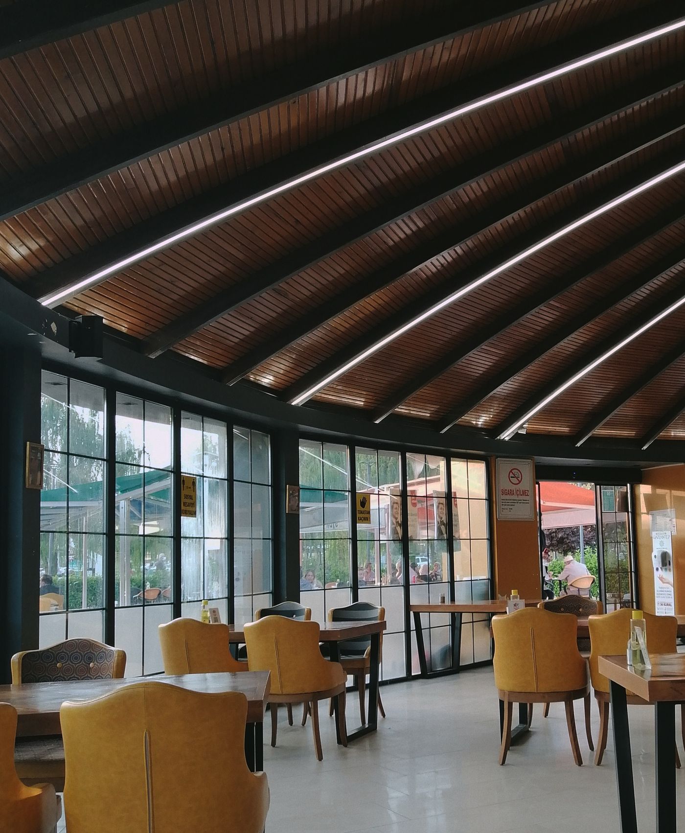 Nora coffee concept